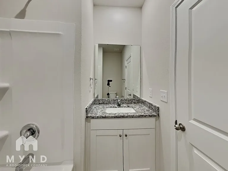 304 New Villas St — Photo 22