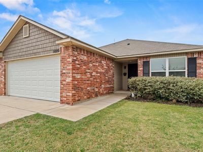 1009 S Blackjack Ln, Mustang, OK, 73064