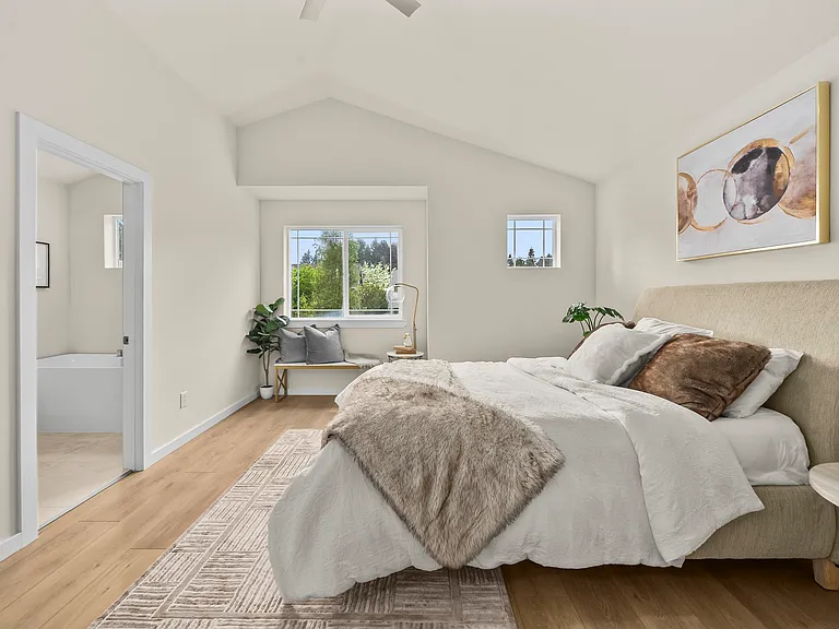 4938 Old Oak St SE — Photo 14