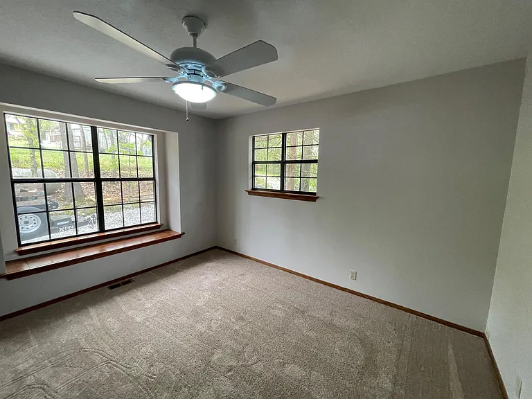 11440 Lakeview Dr — Photo 26