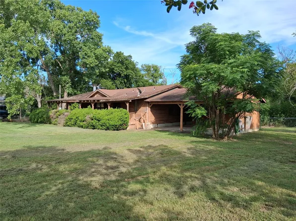 400 W Criner St, Grandview, TX 76050