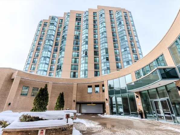 140 Dunlop St E #808, Barrie, ON L4M 6H9