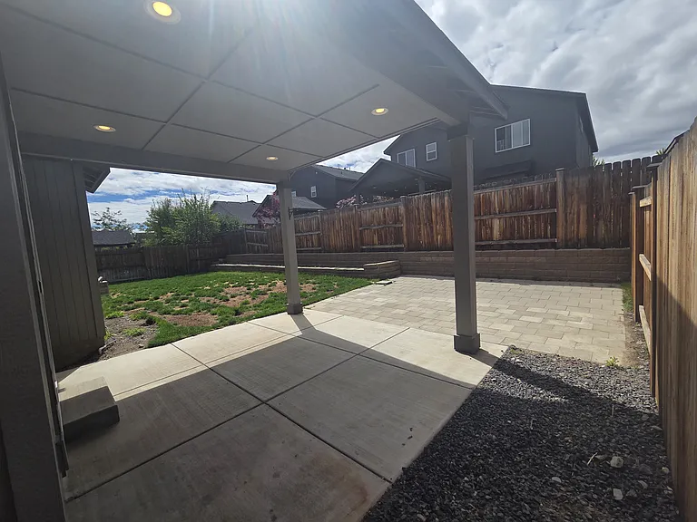 3650 SW Pumice Pl — Photo 28