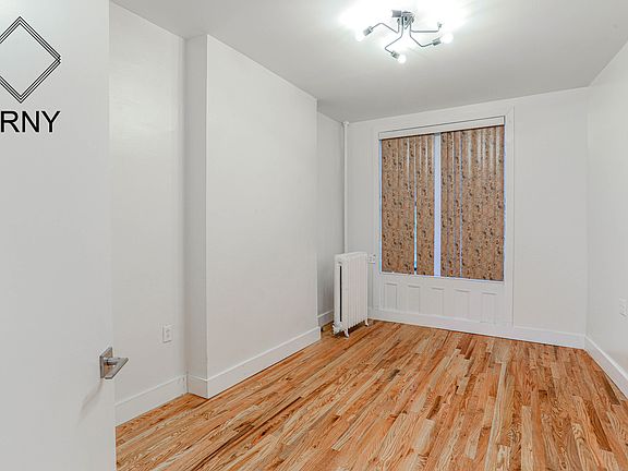 4th image of 2318 Bedford Ave APT 2