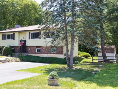 39 Sutton Park Rd, Poughkeepsie, NY, 12603