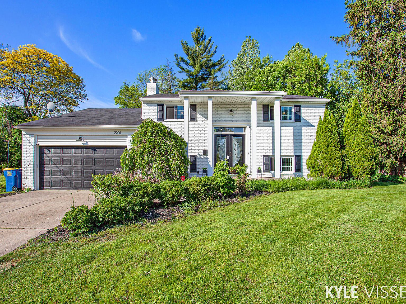 2206 Stratford Ct SE, East Grand Rapids, MI 49506 Zillow