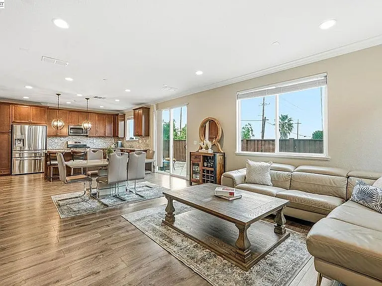 98 Driftwood Cir — Photo 22