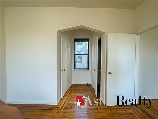 Rented by Astor Realty | media 27