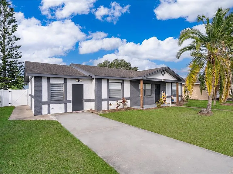 4522 Fetrow Dr — Photo 2