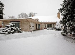 515 E Chicago Ave, Hinsdale, IL 60521