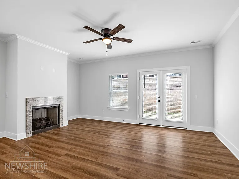 Townes at Converse Luxury Townhomes — Photo 70