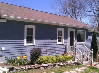 102 Spring Rd, Coventry, CT 06238