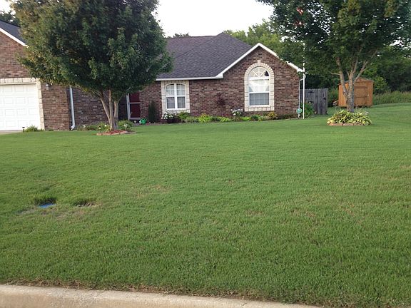 5th image of 2243 Green Meadows Cir