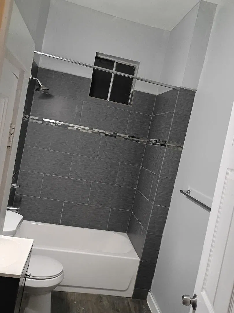 519 Hammond Ave - 1 — Photo 2