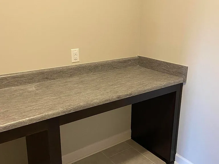 5872 Park West Cir — Photo 11