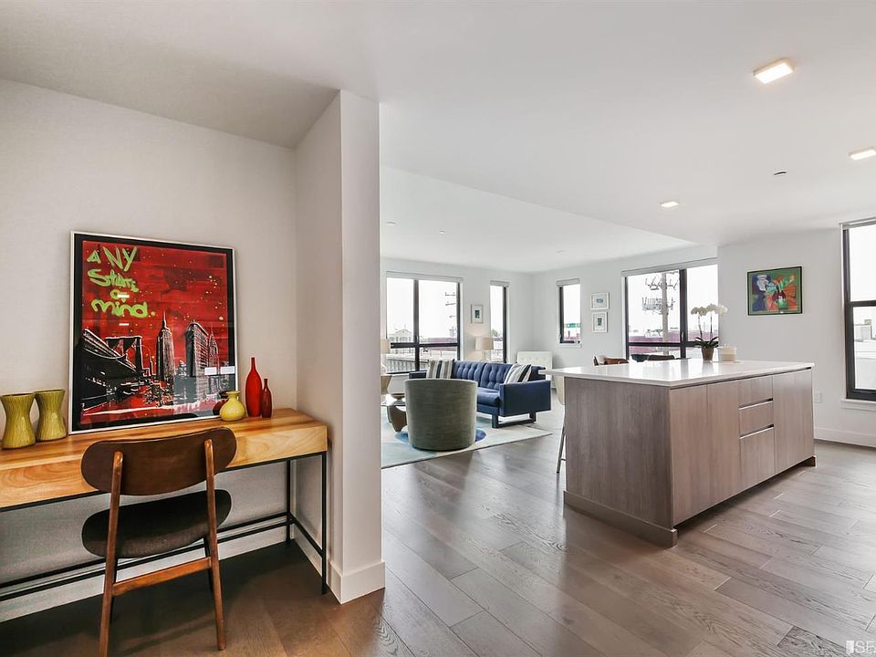 1st image of 1300 22nd St APT 308