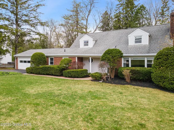 5 Old Niskayuna Road, Loudonville, NY 12211