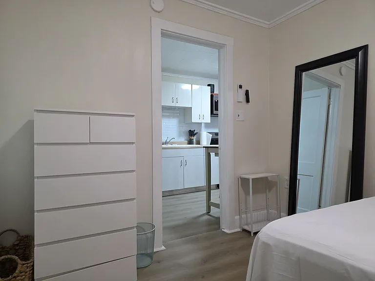 932 Violet Ave #3 — Photo 7