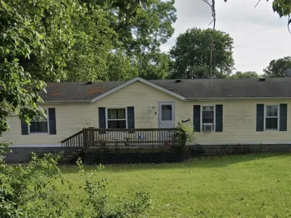913 State St, East Carondelet, IL 62240