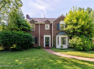 15 Westwind Rd, Indian Hills, KY 40207