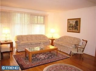 1206 Cromwell Rd, Wyndmoor, PA 19038