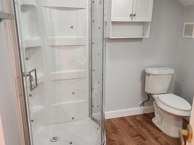 211 Althea Rd — Photo 18