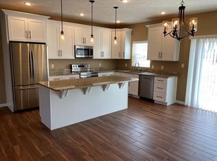 1651 S 29th St, Terre Haute, IN 47803