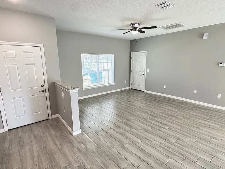 2613 Tolman Ave SE — Photo 25