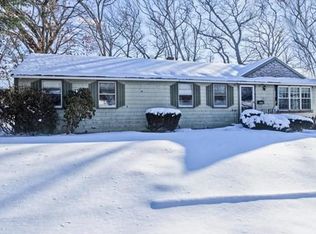 28 Robert Post Rd, Weymouth, MA 02190