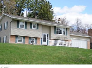 2401 45th St NE, Canton, OH 44705