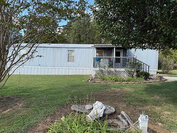 3rd image of 1171 Newtown Rd