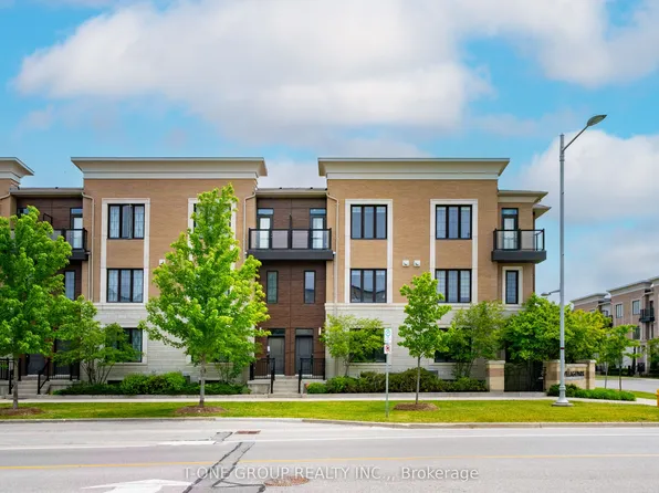 57 Village Pkwy Unit 38, Markham, ON L3R 4Z7