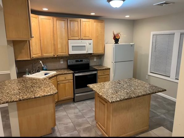 (undisclosed Address)