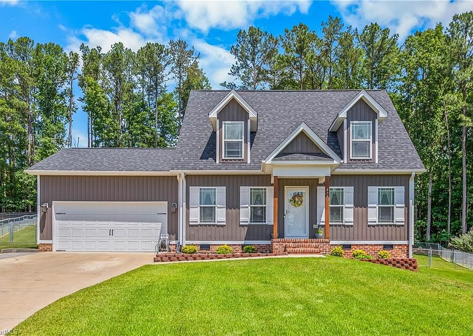 1st image of 479 Swicegood Farms Ln