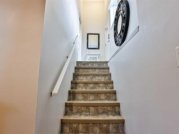 3rd image of 1168 S Keystone Mdws W