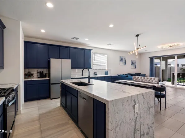 10694 N McKinney Street, Surprise, AZ 85388