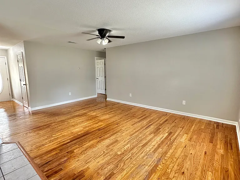 2717 Timbermist Dr — Photo 12
