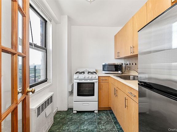 5th image of 42-55 Colden Street #15J