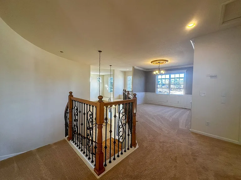 7856 Stonedale Dr — Photo 26