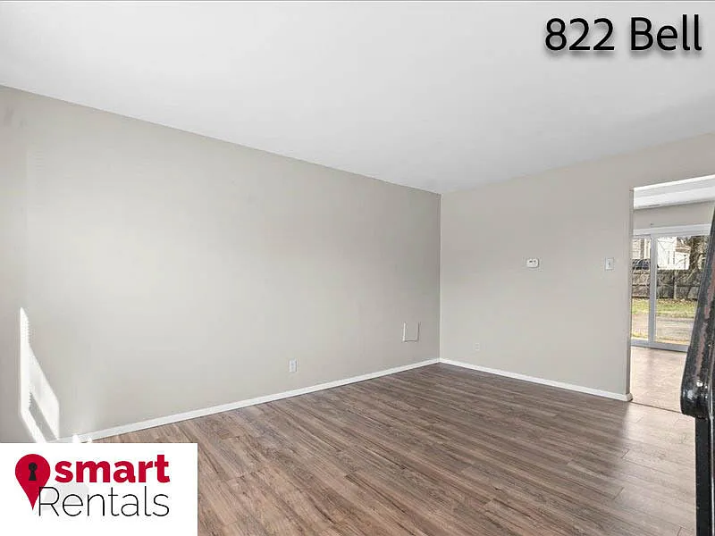 822 Bell Avenue — Photo 2