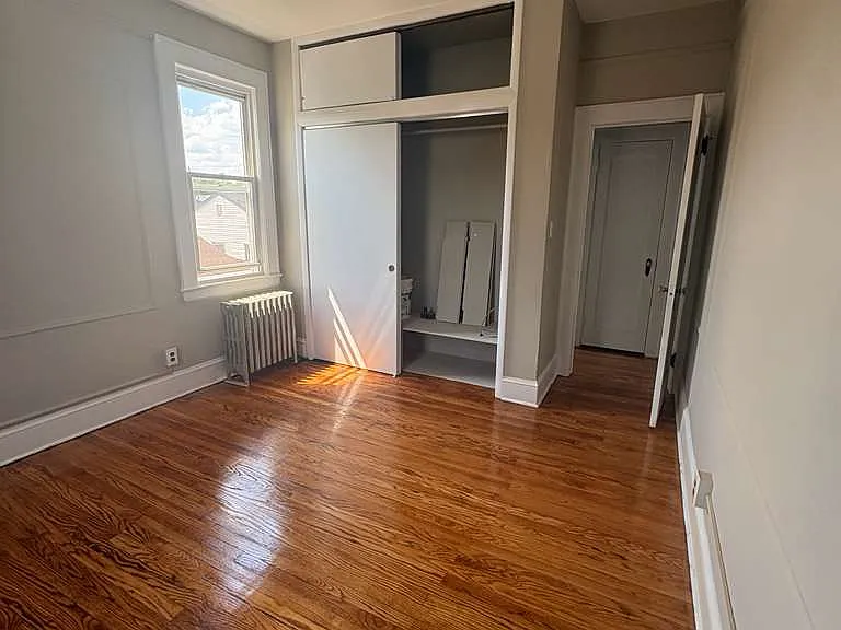 854 Pennington St #2L — Photo 10