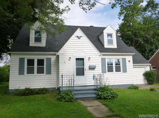59 Field Ave, Lancaster, NY 14086
