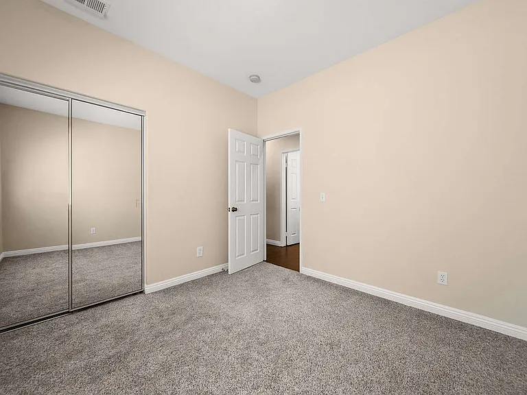 209 Canyon Creek Way — Photo 27