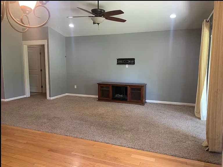 530 Saint Augustine Dr — Photo 6