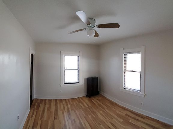 4th image of 1114 N Superior St #7