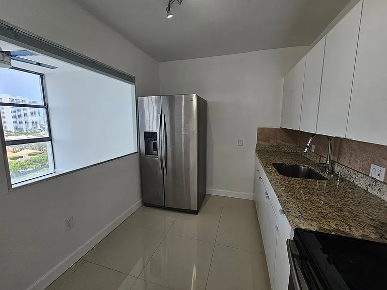 3675 N Country Club Dr #1501 — Photo 13