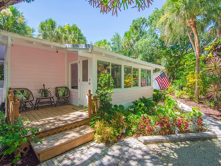 1930 W Shell Ln — Photo 25