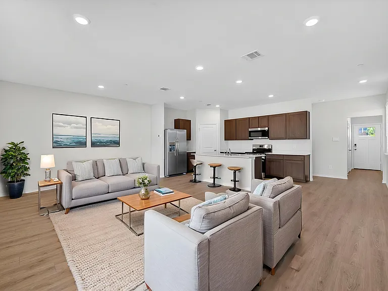 7007 Cottonseed Dr — Photo 4