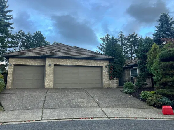 10906 NW Lucerne Ct, Portland, OR 97229