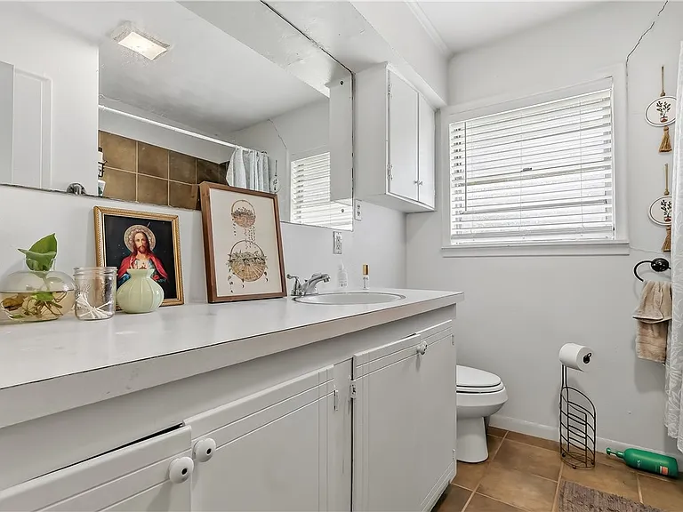 906 Gilchrist Ave — Photo 23